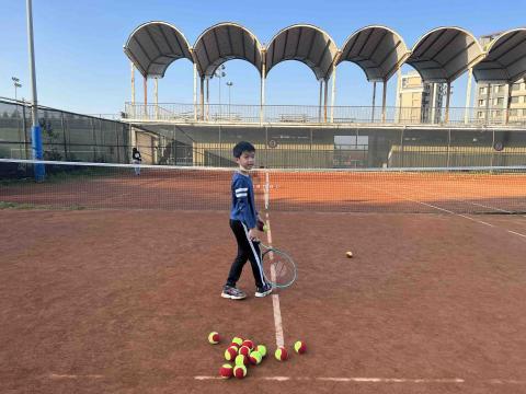 黑人教練網球專業教學 - 