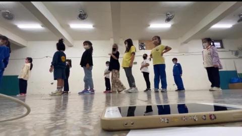 林奕瑄 - 街舞基礎-身體電流
