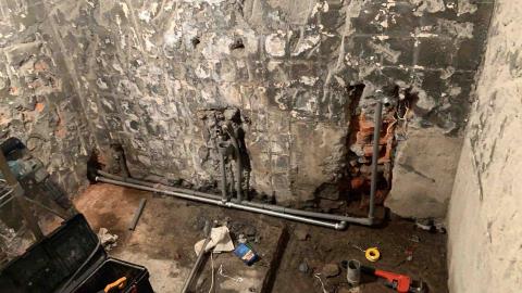 慶昌工程行 - 浴室冷熱水管配置