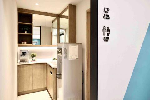 以修空間設計 - 桃園辦公室設計-茶水間 以修空間設計 - 桃園辦公室設計-茶水間