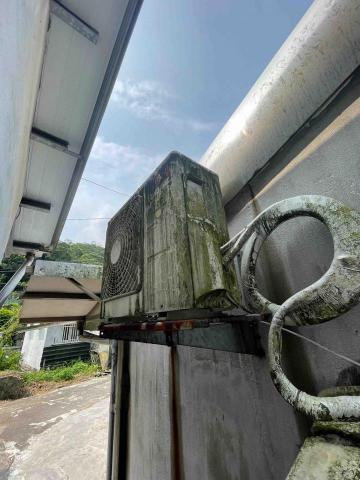 實業 - 室外機清洗前