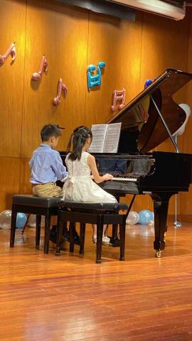 琪琪老師音樂啟蒙 - 四手聯彈天鵝湖