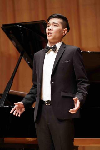 陳怡文|大提琴、鋼琴|教學、演奏 - 歌手:趙祈恩(北藝大音樂廳) 陳怡文|大提琴、鋼琴|教學、演奏 - 歌手:趙祈恩(北藝大音樂廳)