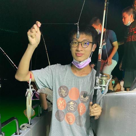 提供北投高中服務的專家林奕岑