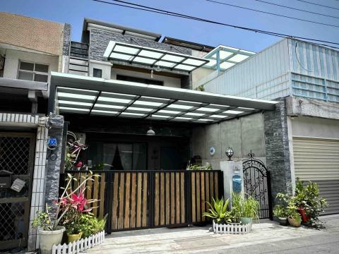 愛是設計 Iris Design - 車庫大門設計