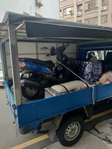 新竹小發財專車 - 很陽春的搬家...?新竹-嘉義