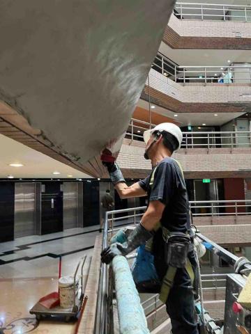 海洛斯有限公司 - 