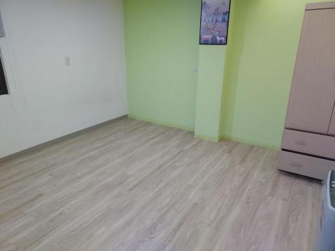 吳師傅 - 牆壁跳色粉刷