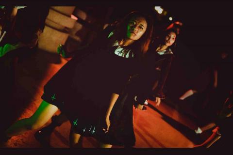 詹薏嘉（舞蹈老師） - 