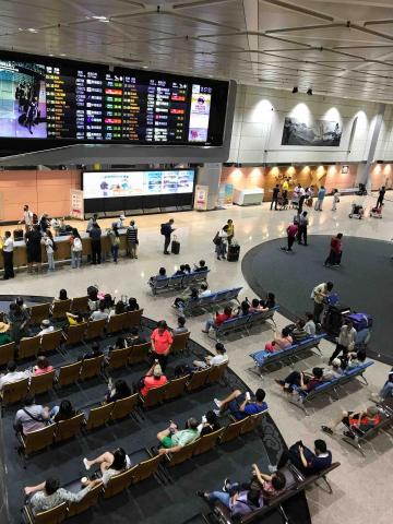 月月生活服務 - 機場接送服務✈️✈️✈️