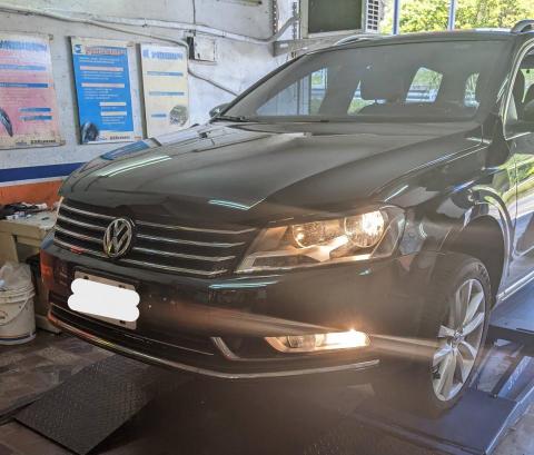 Carlos 孫 - 旅行車接送 空間寬敞 限4人以內