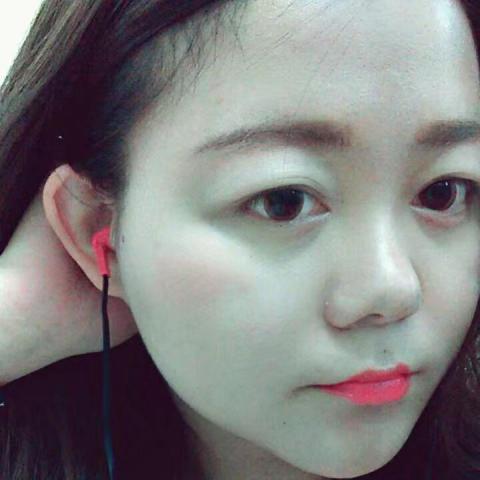 提供韓語服務的專家陳緯珊