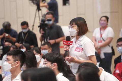 李承璦 - 參與2022 《今周刊》 第七屆總統與高中生面對面論壇