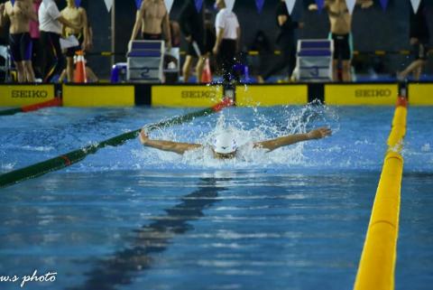 郭昱麟 - 游泳照片