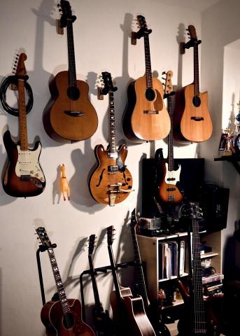 不懂音樂-Hugo老師  每年授課超過1000堂 - 