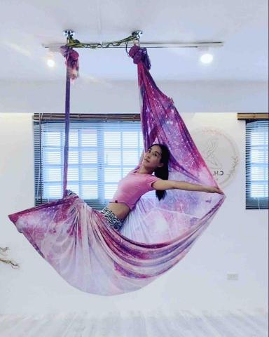 NINI DANCE (倪婉婷老師） - 2023/4 彎月