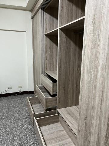 湯智豪 - 推拉門衣櫃