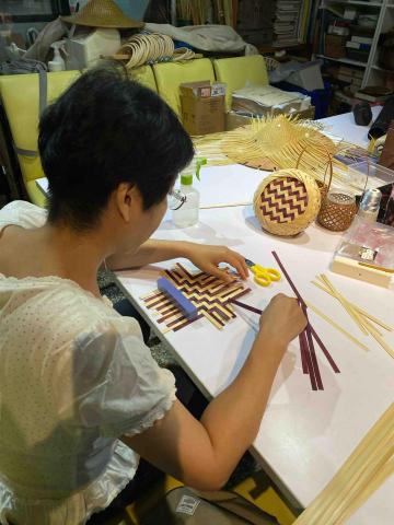 陳愛琼 工藝教學 - 竹 陳愛琼 工藝教學 - 竹