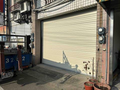 秦振企業社-鍾興龍 - 頭份間封路