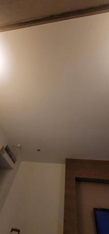 黃天 - 天花板粉刷