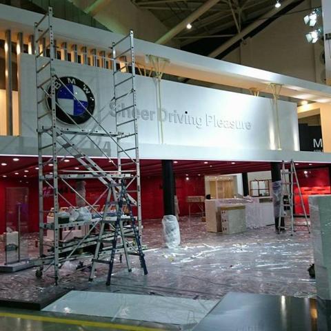 提供壁紙服務的專家黃敏慧