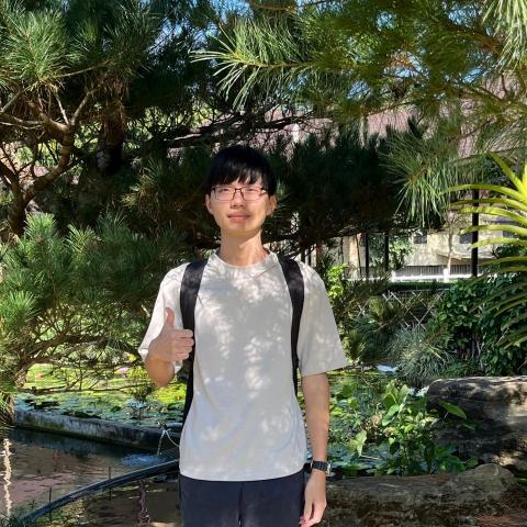 提供工程數學中文版pdf服務的專家伍冠勳