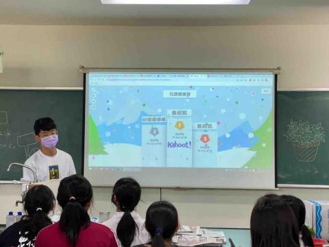 秦紹凱 - 設計多元課程（社團教學）