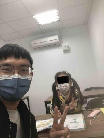 興儒、心夢想私塾老師 - 