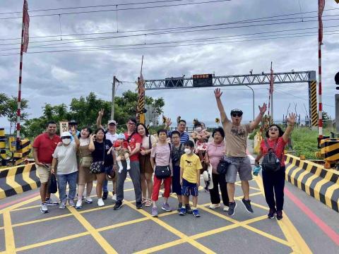 台灣領隊阿軍車隊 - 馬來西亞貴賓環島遊