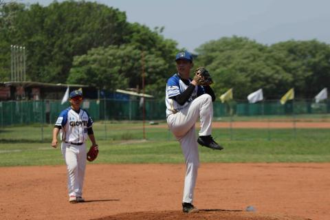 棒球教練。楊景富 - 乙組 金湯棒球隊