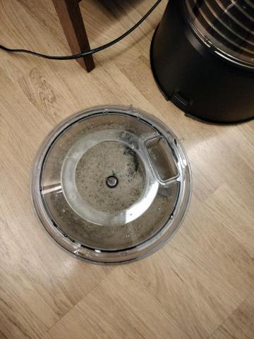 寶傑除塵蟎專業團隊 - 發黴的床墊，充滿無數量的塵蟎與塵蟎屍體與排洩物，絕對是人體有害細菌！