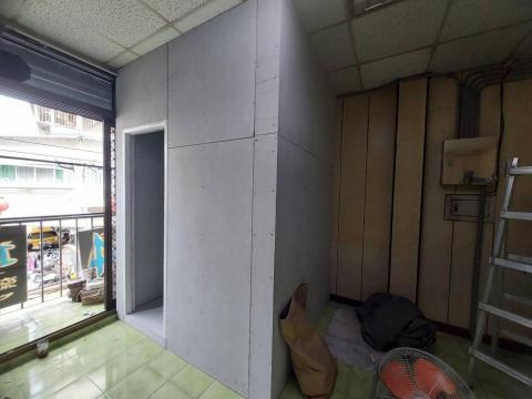 水電修繕,浴室修繕,廚房規劃 - 舊房間,增建廁所。 水電修繕,浴室修繕,廚房規劃 - 舊房間,增建廁所。