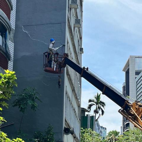 提供灌注止漏服務的專家蔡羿弘