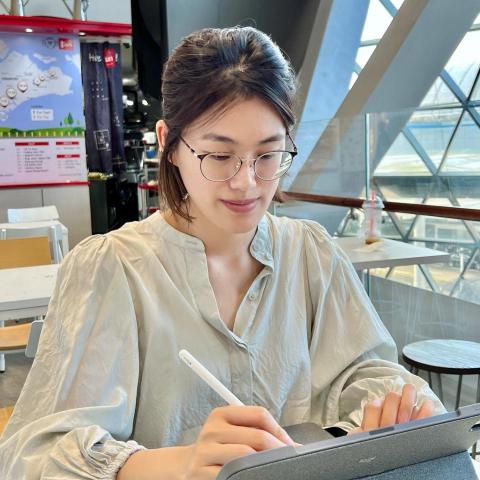 提供插畫家服務的專家Kuo