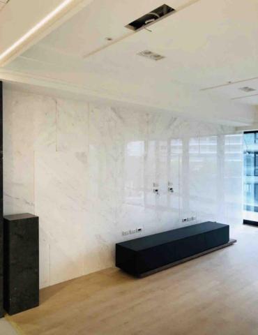 佶緯工程有限公司 - 電視牆面
地板裝修