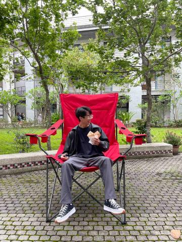 提供18h慢服務的專家黃彥碩