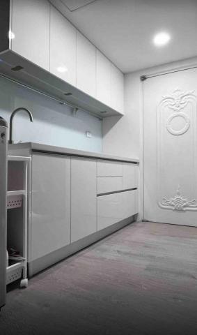 佶緯工程有限公司 - 簡約優雅廚具規劃