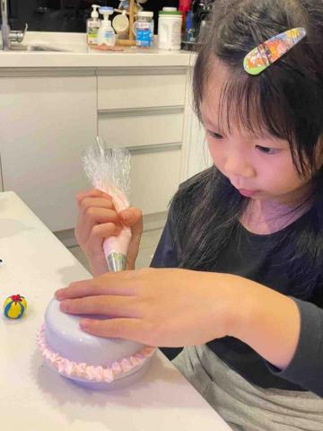 汪子凌 - 兒童勞作