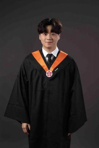 提供電力服務的專家李紘維