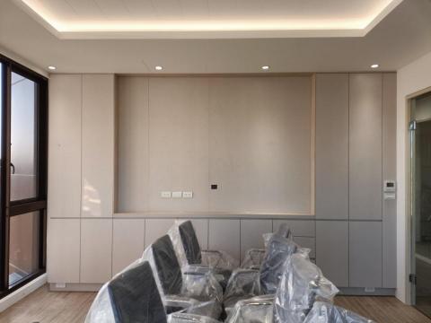 穎成照明設計有限公司 - 