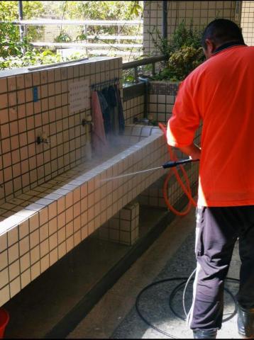 台中立澄清潔公司 - #台中國小定期清潔維護
#台中立澄清潔公司0966-823-168