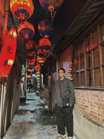 提供dcard土木服務的專家石孟璋