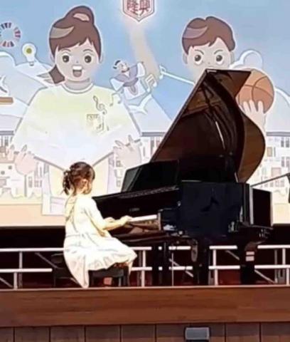 之妍老師 鋼琴｜單簧管｜古典｜流行｜編曲 - 
