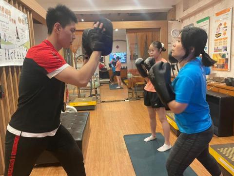 小葉教練 - 拳擊課