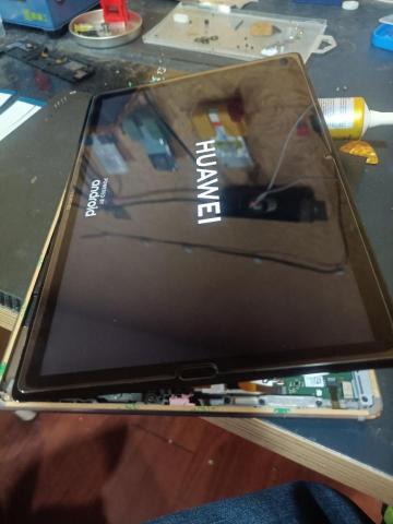 韓氏3C/維修買賣/台中市/彰化市 - 華為10.5吋平板更換電池，$900