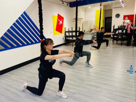 蕭美琦 - 團課之一:Bungee fit 蕭美琦 - 團課之一:Bungee fit