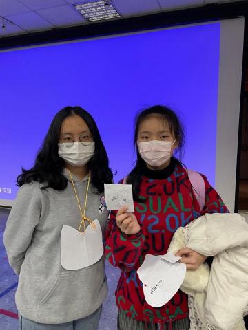 Lavender 邱薰逸 - 營隊活動跟帶活動妹妹的照片