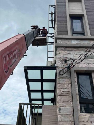 文勝水電 - 新社採光罩安裝（興社街）