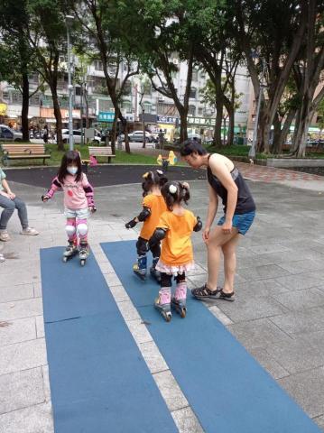 小威直排輪教室 - 