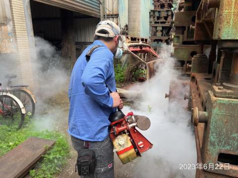 富士除蟲實業有限公司 - 工廠室外環境煙燻藥劑防治